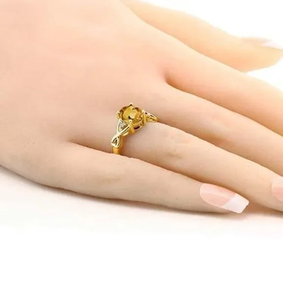 18K Yellow Gold and 925 Sterling Silver with Yellow Citrine and White Topaz Ring